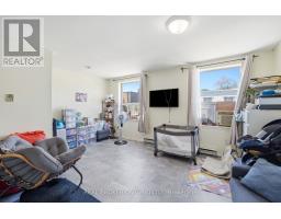 1479 Eglinton Avenue W, Toronto, ON M6E2G6 Photo 6