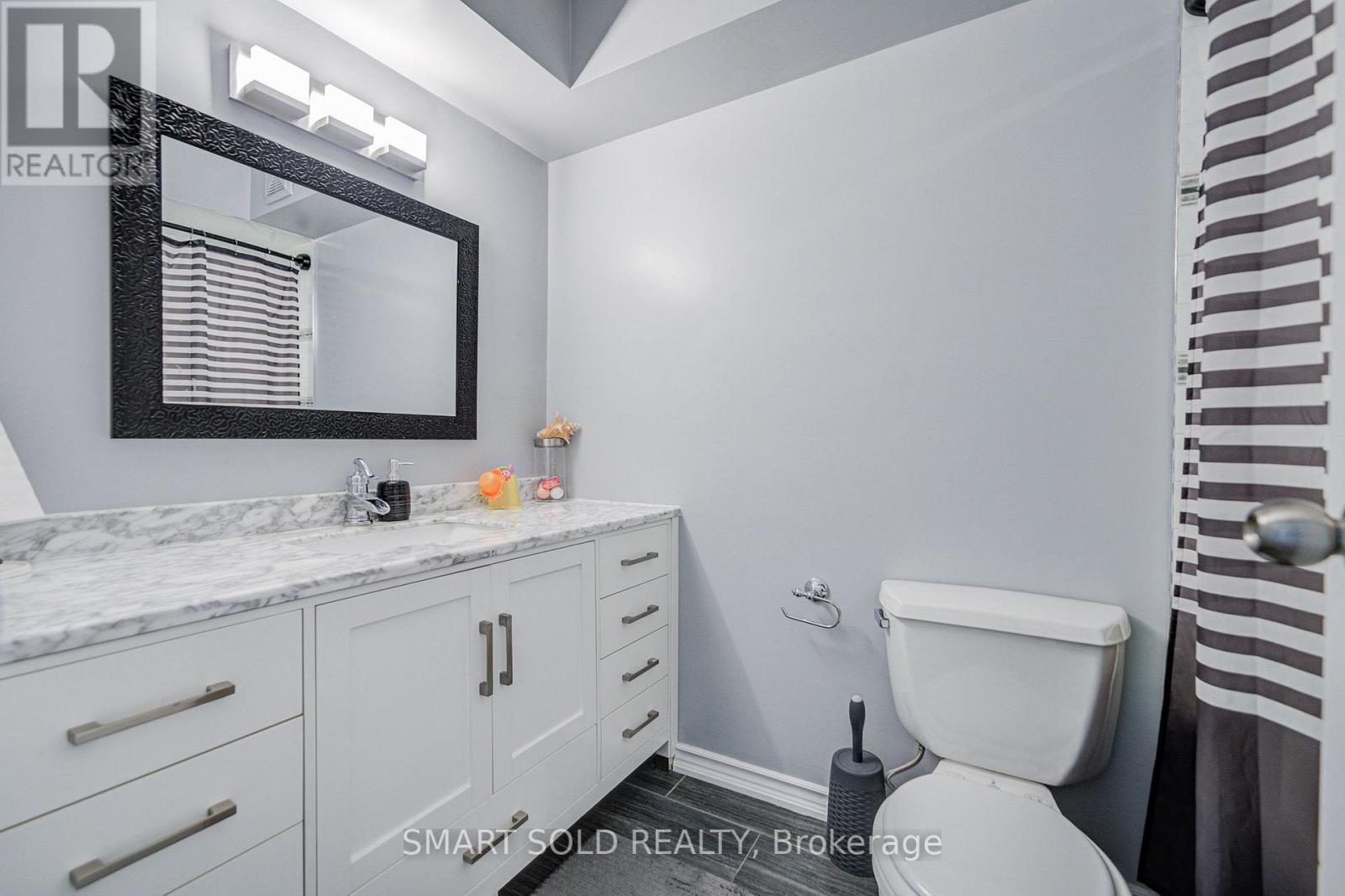 #210 5 OLD SHEPPARD AVENUE - 20
