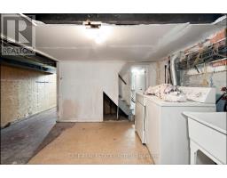 16 Sackville Place, Toronto, ON M4X1A4 Photo 12