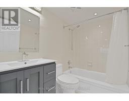 3301 - 5 Concorde Place, Toronto, ON M3C3M8 Photo 18