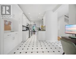 219 Broadway Avenue, Toronto, ON M4P1W1 Photo 15
