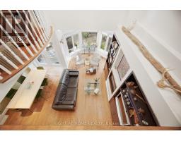 219 Broadway Avenue, Toronto, ON M4P1W1 Photo 16