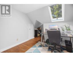 219 Broadway Avenue, Toronto, ON M4P1W1 Photo 29
