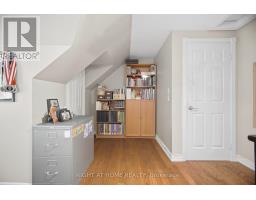 219 Broadway Avenue, Toronto, ON M4P1W1 Photo 30