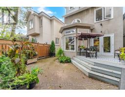 219 Broadway Avenue, Toronto, ON M4P1W1 Photo 46