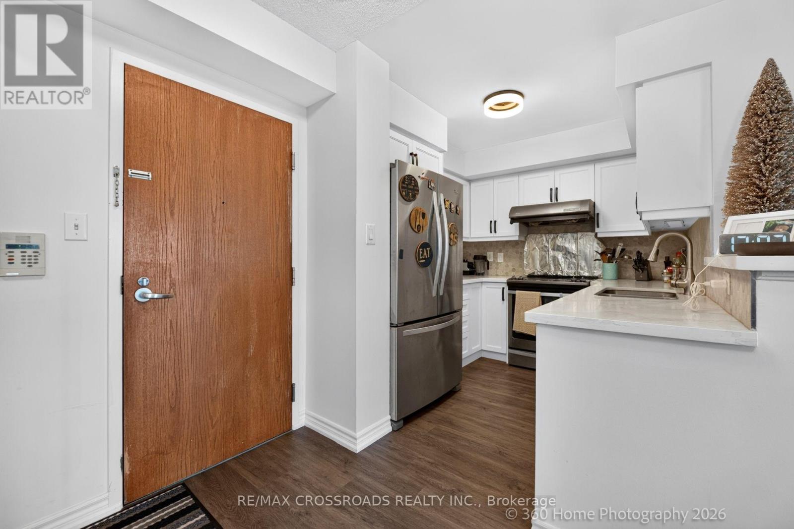 1506 - 23 LORRAINE DRIVE, Toronto (Willowdale West) — photo 3