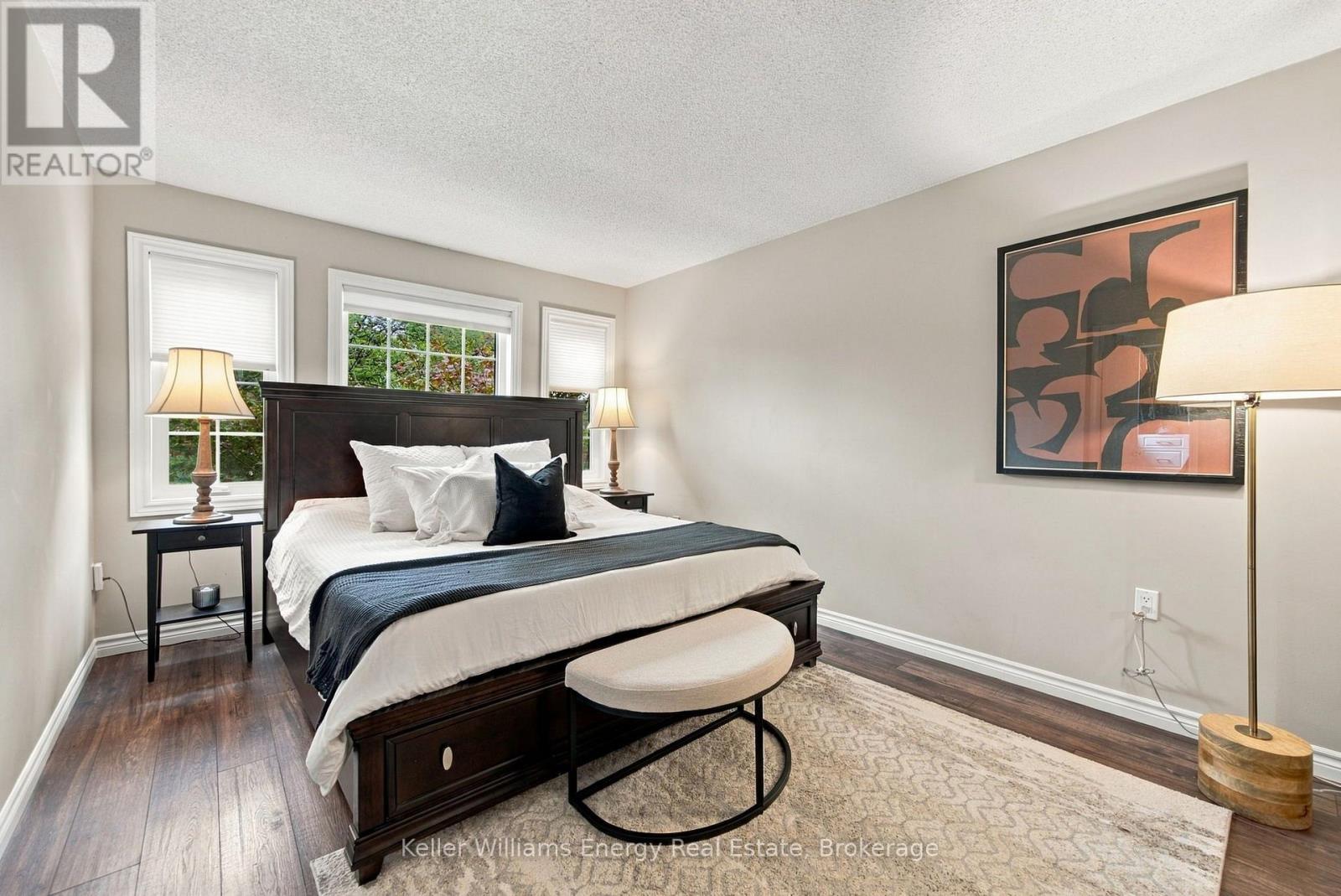 123 Erickson Drive, Whitby, ON photo 27