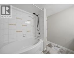 310 2966 Silver Springs Boulevard, Coquitlam, BC V3E3S1 Photo 16