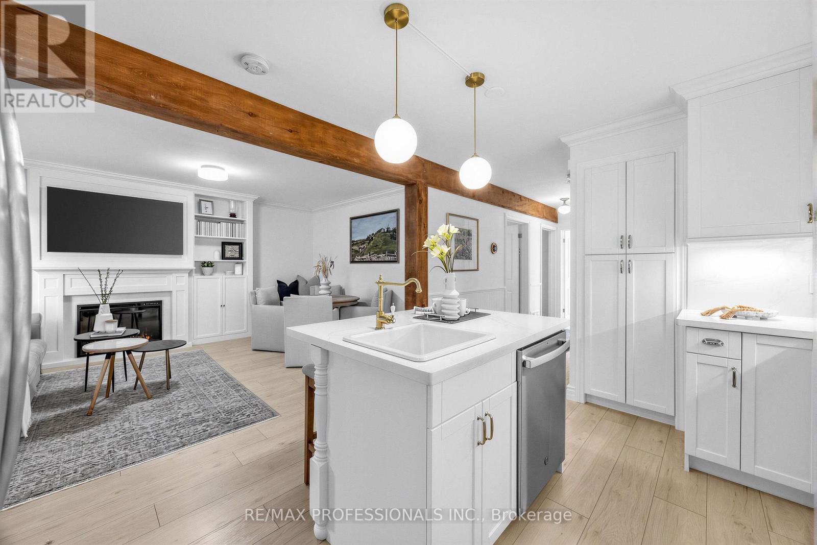 1013 CENTRE STREET S, Whitby (Downtown Whitby) — photo 9