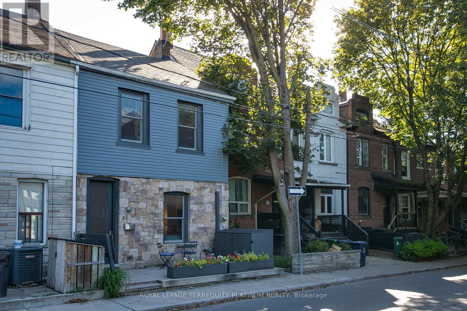 81 BOULTON AVENUE, Toronto (South Riverdale) — photo 2