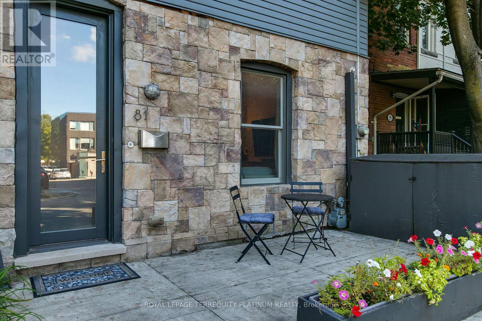 81 BOULTON AVENUE, Toronto (South Riverdale) — photo 3