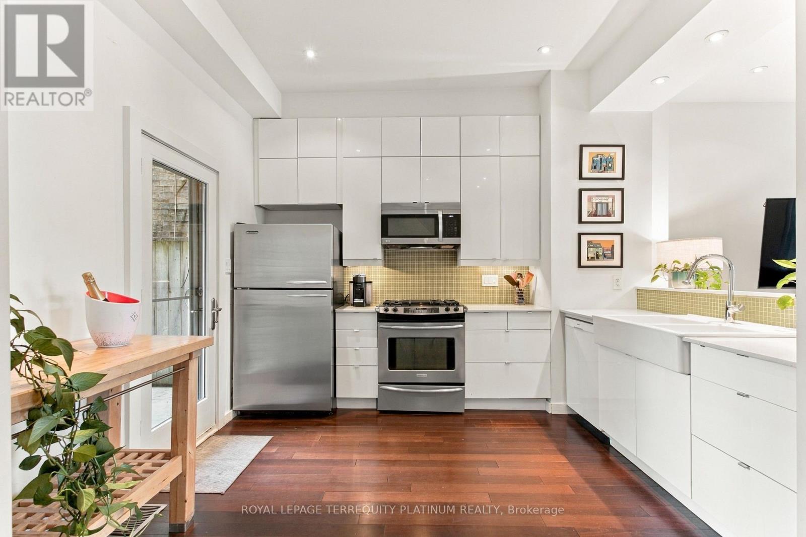 81 BOULTON AVENUE, Toronto (South Riverdale) — photo 9