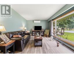 Foyer - 390 Morris Street, North Huron, ON N0M1H0 Photo 12