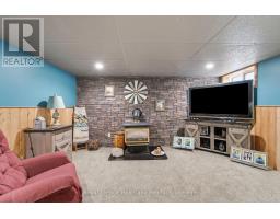 390 Morris Street, North Huron, ON N0M1H0 Photo 25