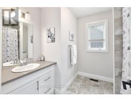 214 Yellow Birch Crescent, Blue Mountains, ON L9Y0Y5 Photo 23