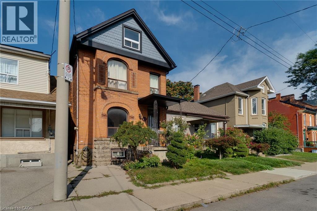 23 OAK Avenue, Hamilton — photo 4