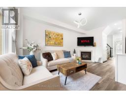 93 Arco Circle, Vaughan, ON L6A3Z6 Photo 10