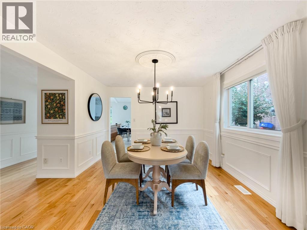 1236 THORPE Road, Burlington — photo 8