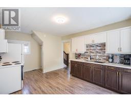 Kitchen - 275 Gill Street, Orillia, ON L3V4K3 Photo 6