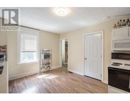 Living room - 275 Gill Street, Orillia, ON L3V4K3 Photo 8
