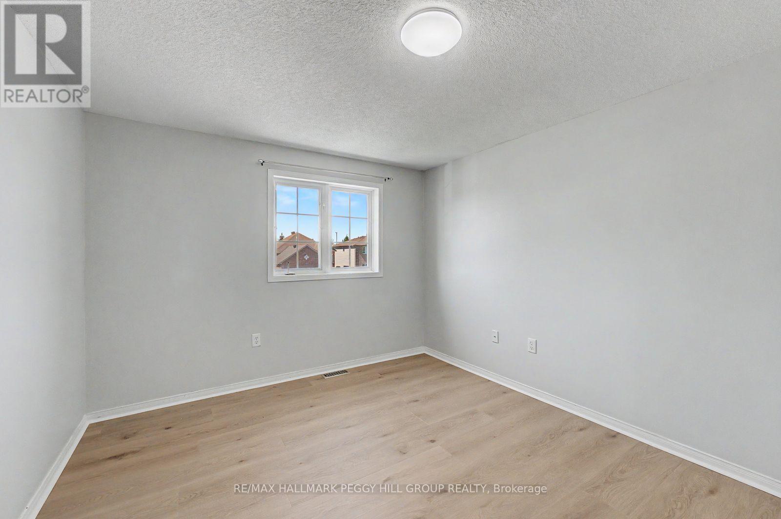 24 Dunsmore Lane — photo 13