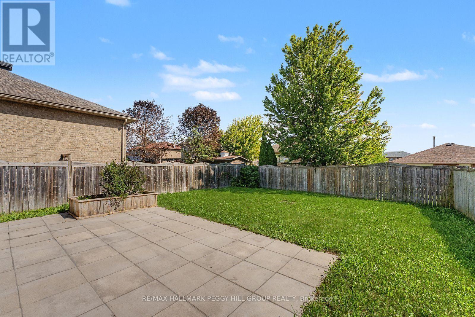 24 Dunsmore Lane — photo 16