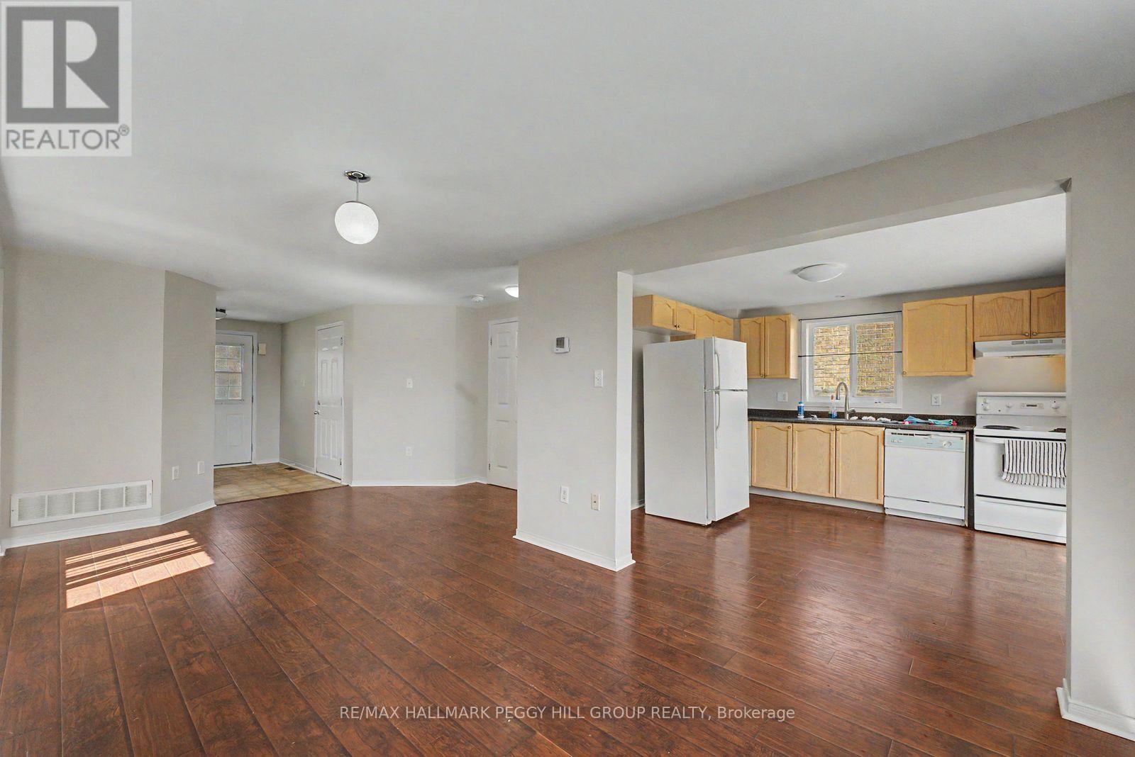 24 DUNSMORE LANE, Barrie (Georgian Drive) — photo 3