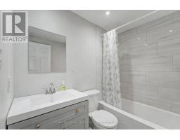24 Dunsmore Lane, Barrie, ON L4M7A1 Photo 10