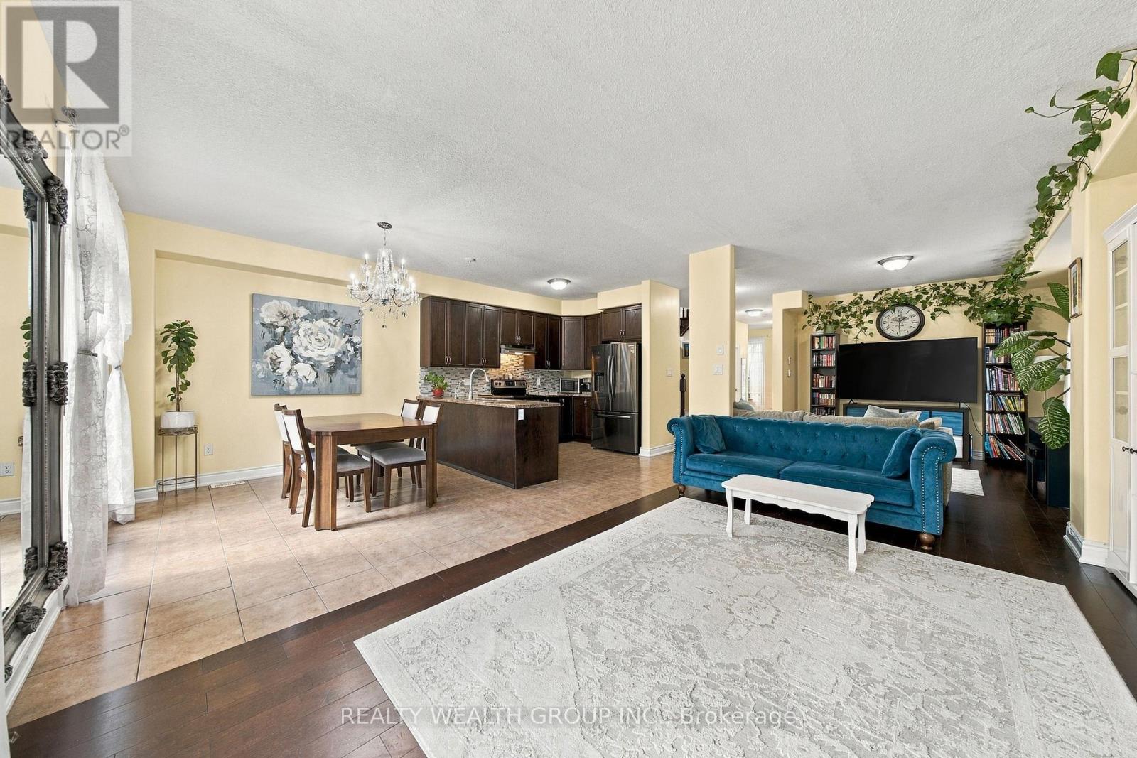 43 BOOTH LANE - 11