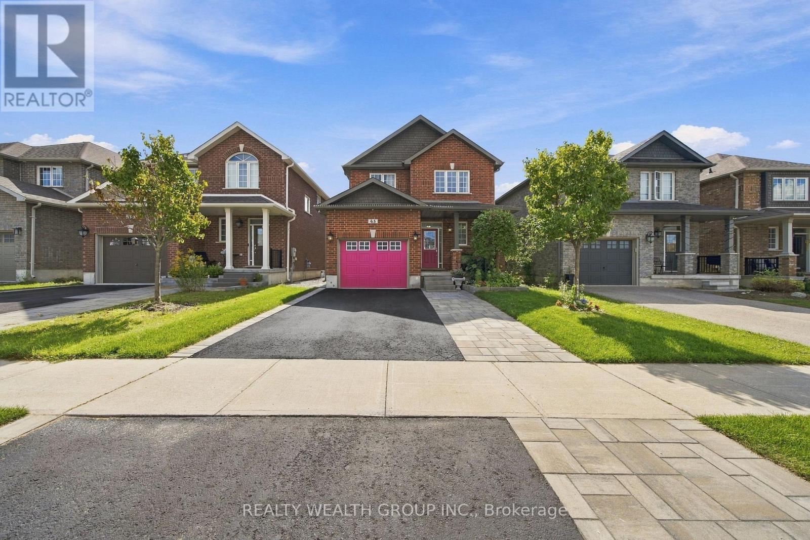 43 BOOTH LANE, Barrie (Painswick South) — photo 2