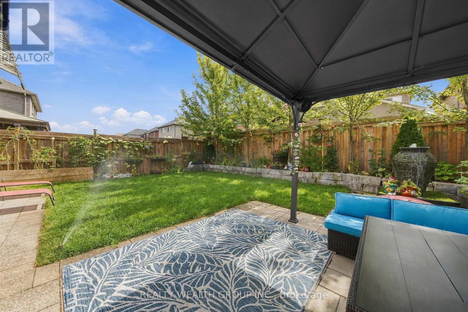 43 BOOTH LANE - Image 31