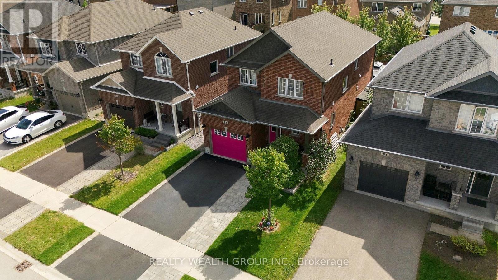 43 BOOTH LANE - Image 32