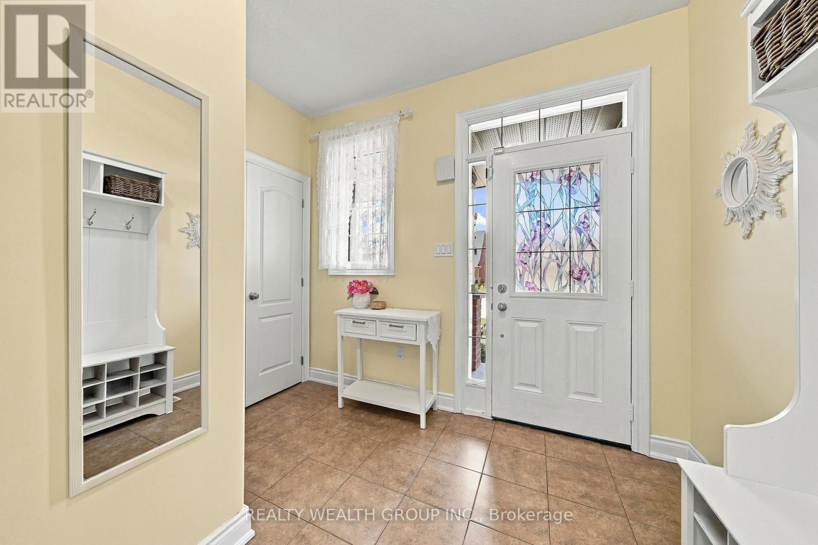 43 BOOTH LANE, Barrie (Painswick South) — photo 4