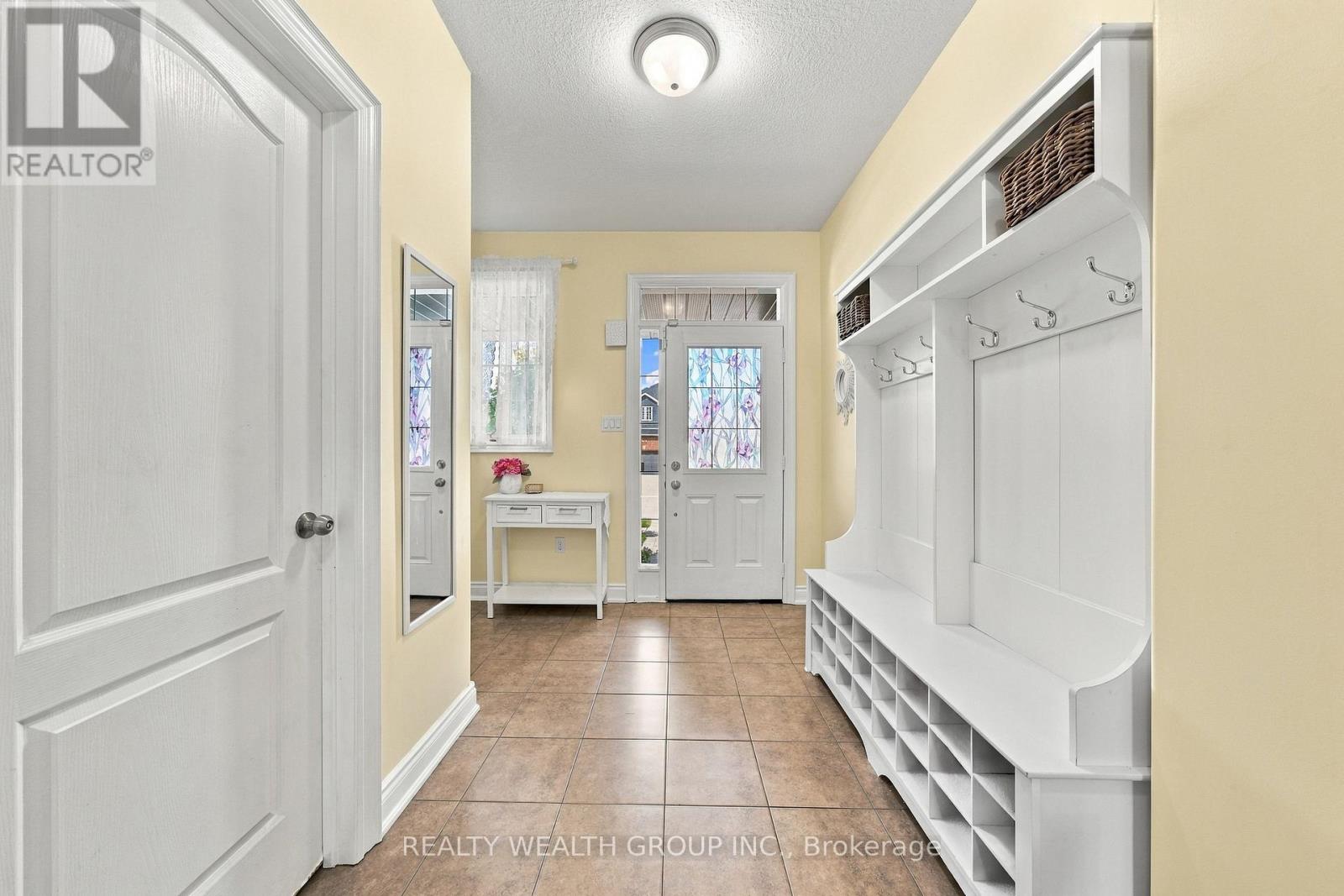 43 BOOTH LANE, Barrie (Painswick South) — photo 5