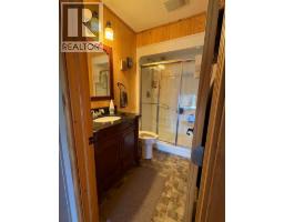 2pc Bathroom - 4915 50 Avenue E, Bluffton, AB T0C0M0 Photo 7