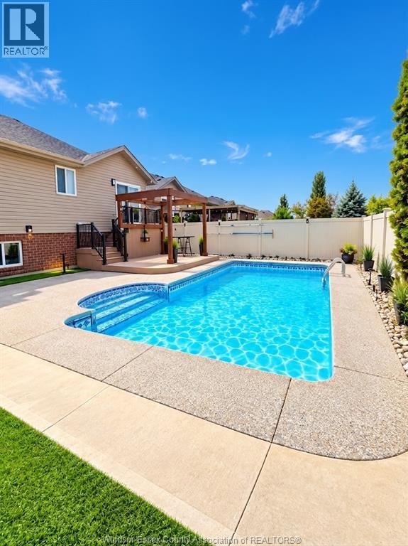 1358 COLONIAL CROSSING - 22