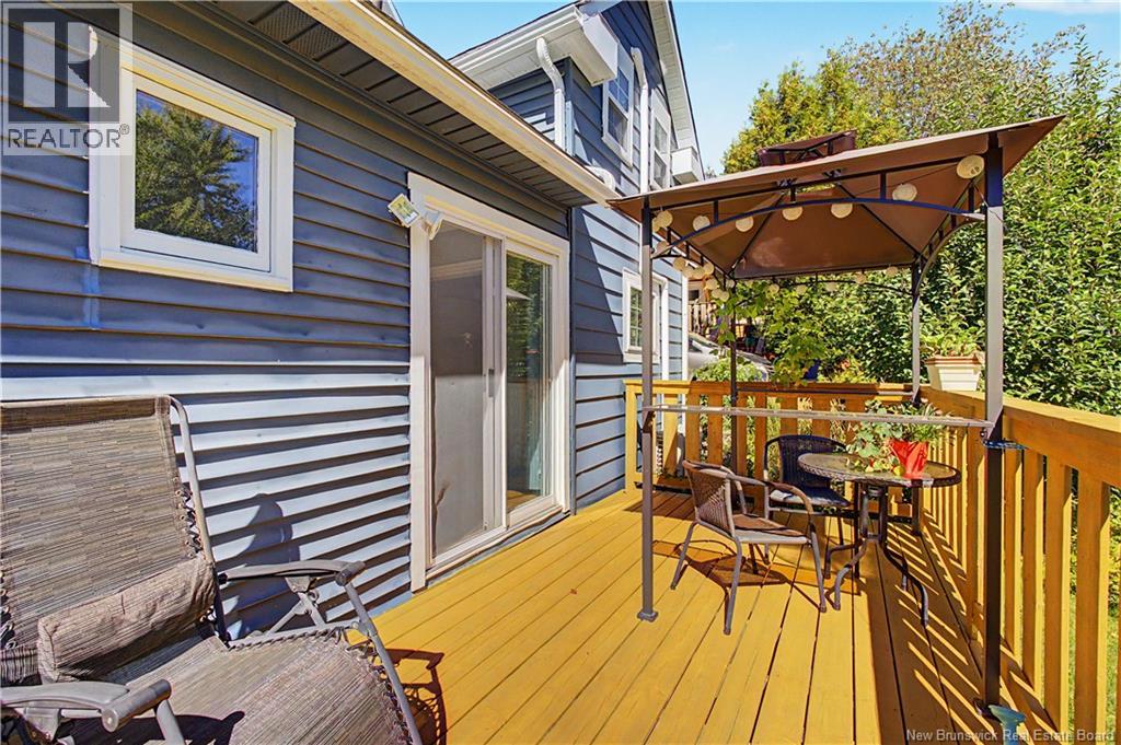166 Brookside Drive - Image 38
