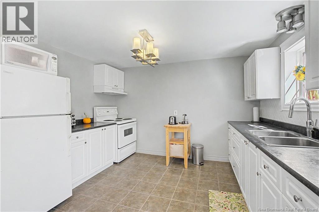 166 Brookside Drive - 18