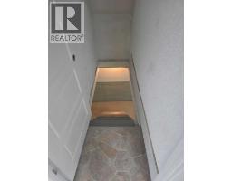 511 12c Street N, Lethbridge, AB T1H2N4 Photo 18