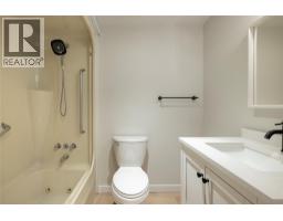 1801 32 Street Unit# 110, Vernon, BC V1T5K4 Photo 14