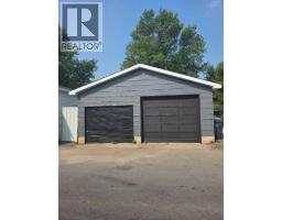 511 12c Street N, Lethbridge, AB T1H2N4 Photo 23