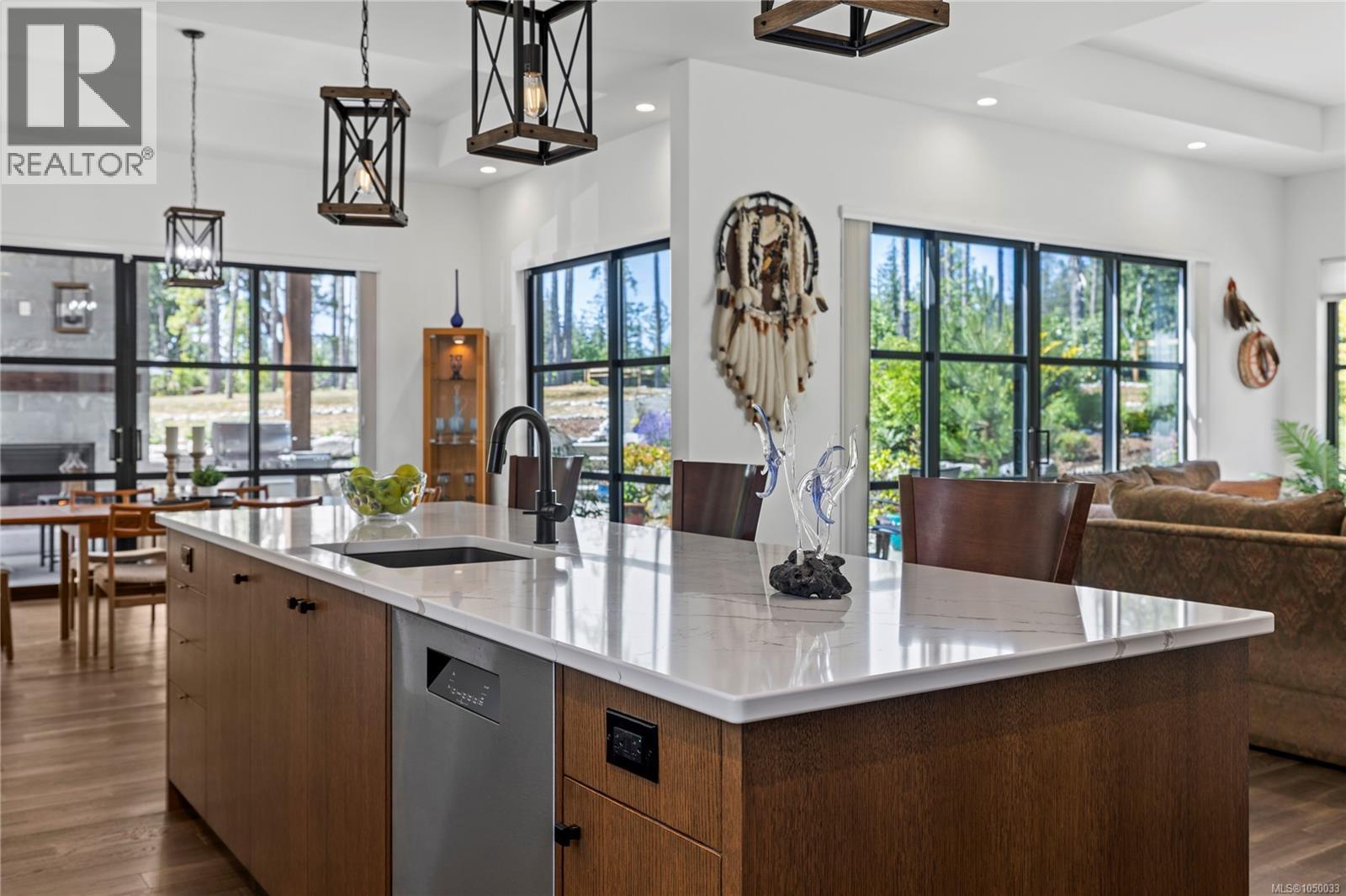 1175 Evergreen Way - Image 19