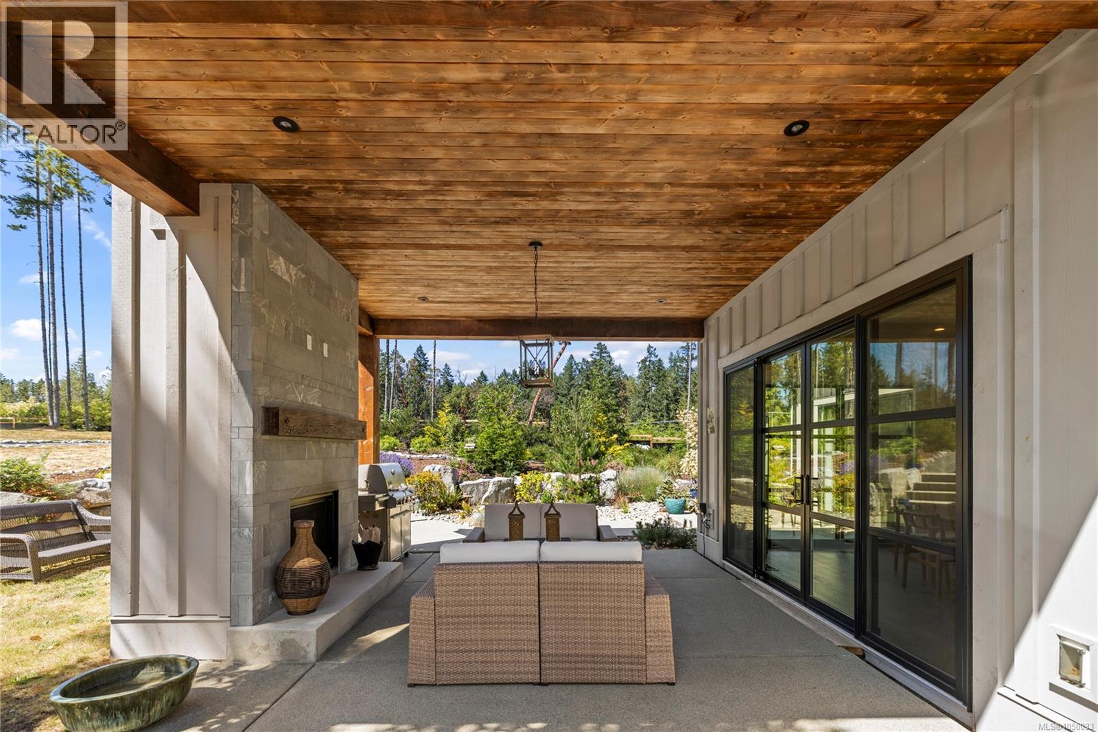 1175 Evergreen Way - 48