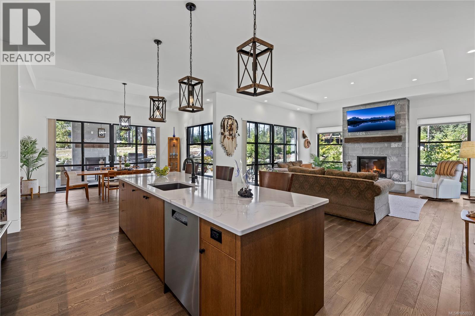 1175 Evergreen Way - 5