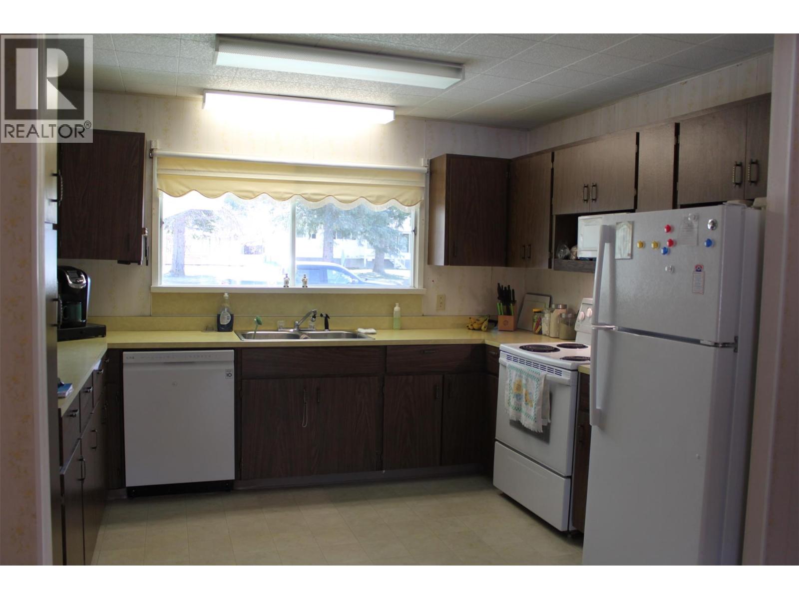208 Maple Street - 4