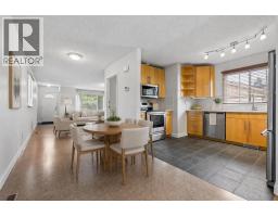 Furnace - 205 15 Avenue Ne, Calgary, AB T2E1H1 Photo 11