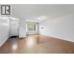 Bedroom - 205 15 Avenue Ne, Calgary, AB T2E1H1 Photo 8