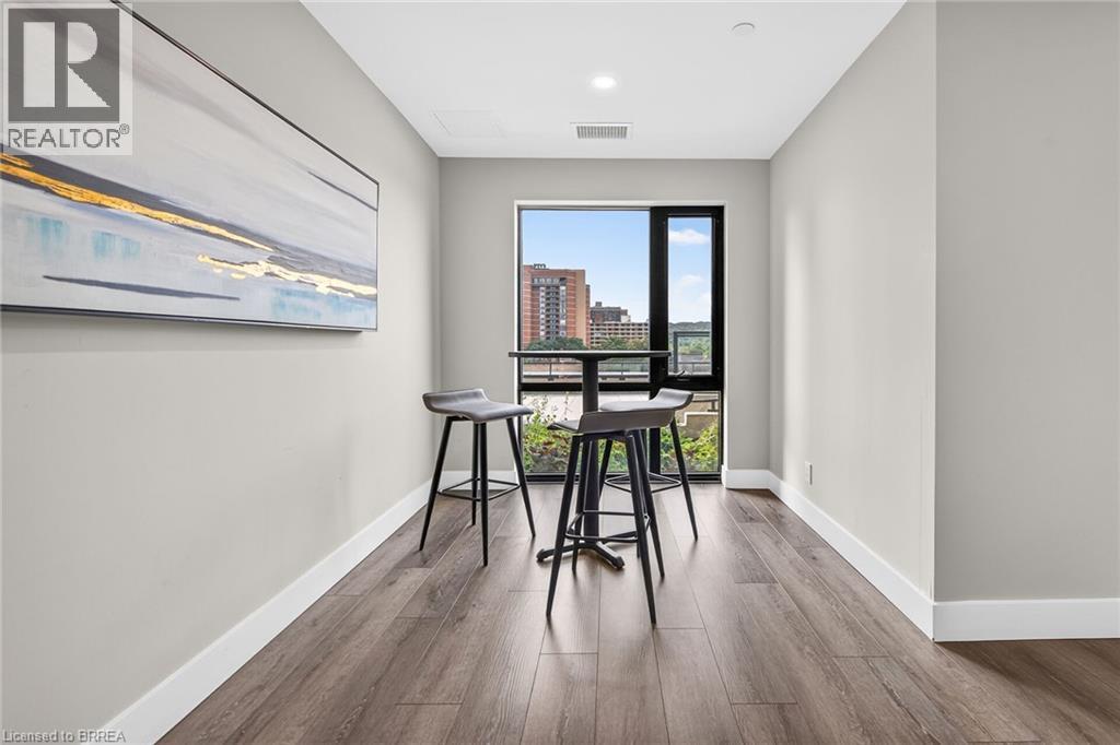 #609 15 QUEEN Street - Image 42