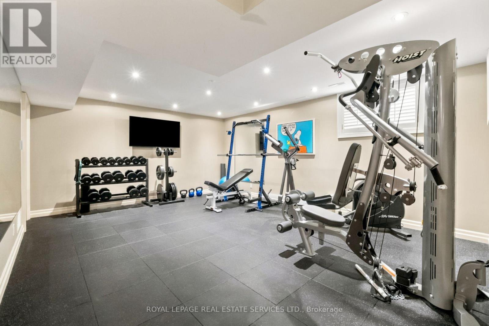 39 ROCKINGHAM DRIVE - Image 40