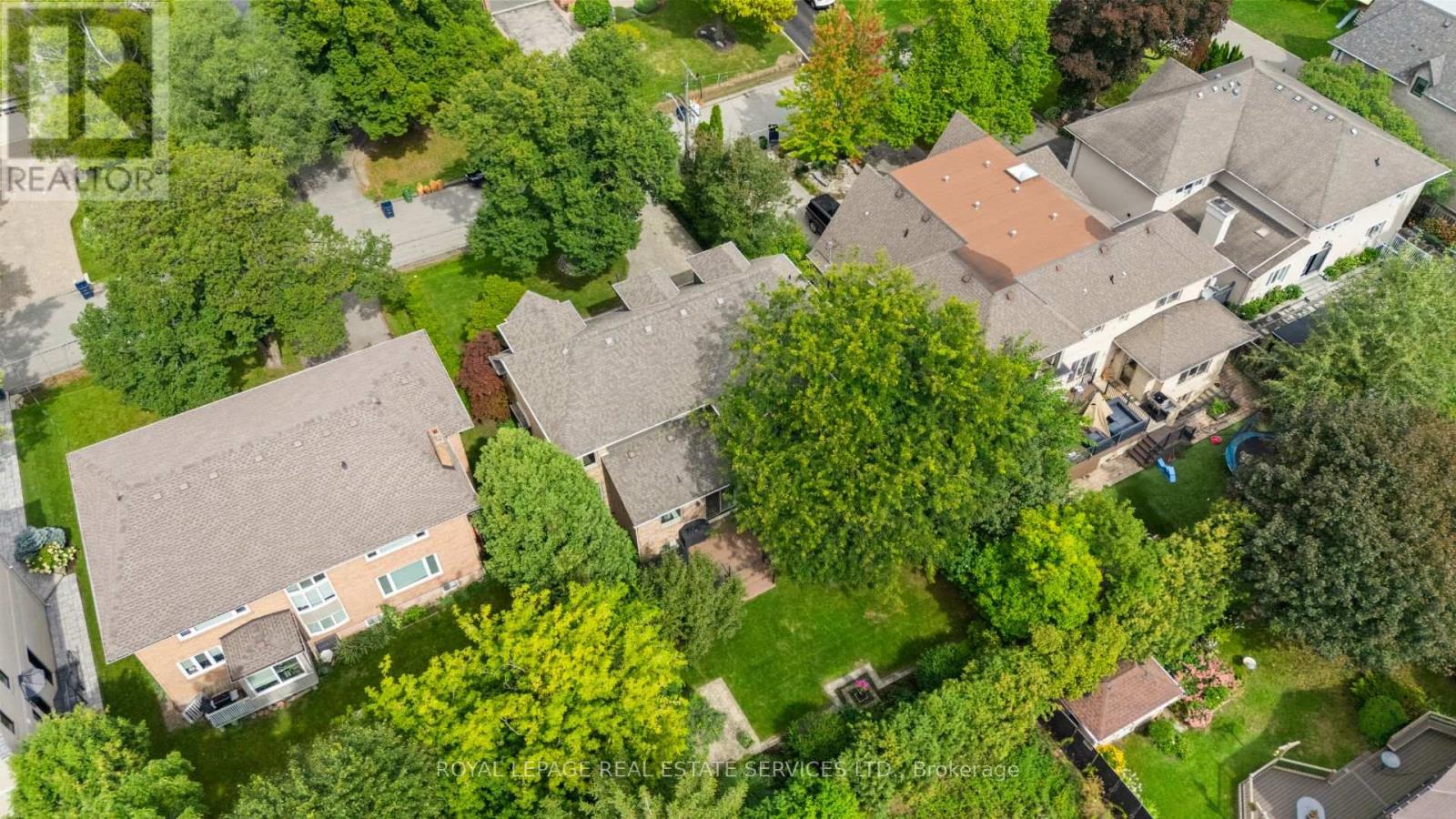 39 ROCKINGHAM DRIVE - 49